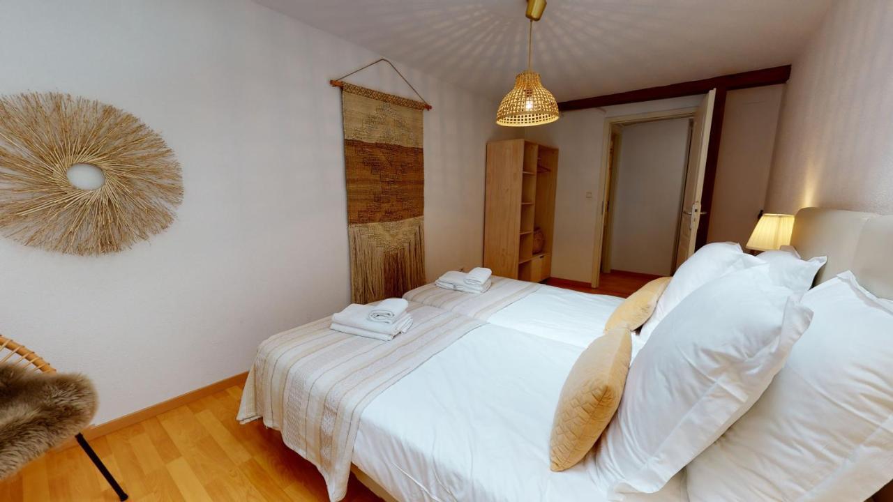 Duplex Des Dominicains - 1 Parking Gratuit - Hypercentre 6 Personnes Apartment กอลมาร์ ภายนอก รูปภาพ